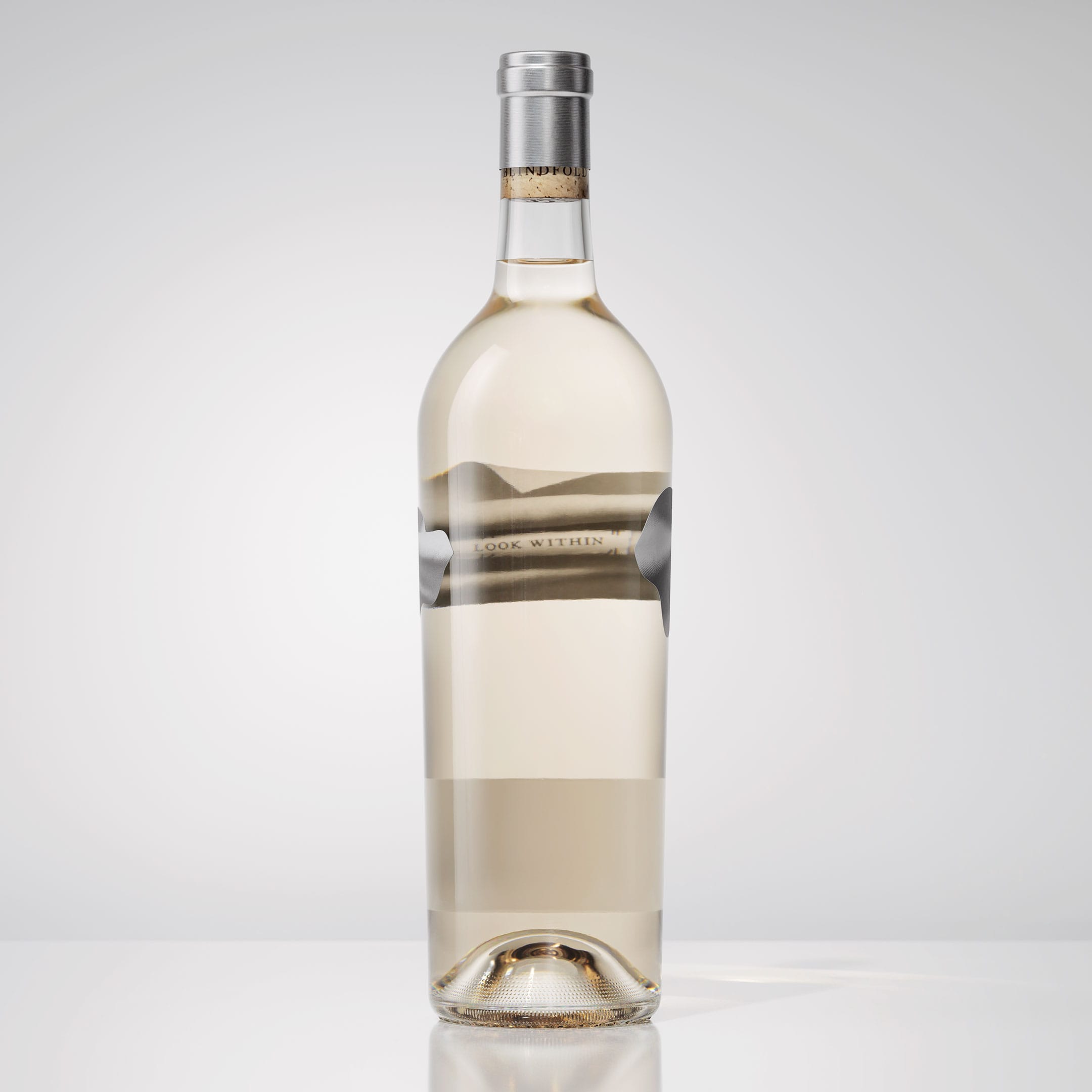 Blindfold_Content_Square_02