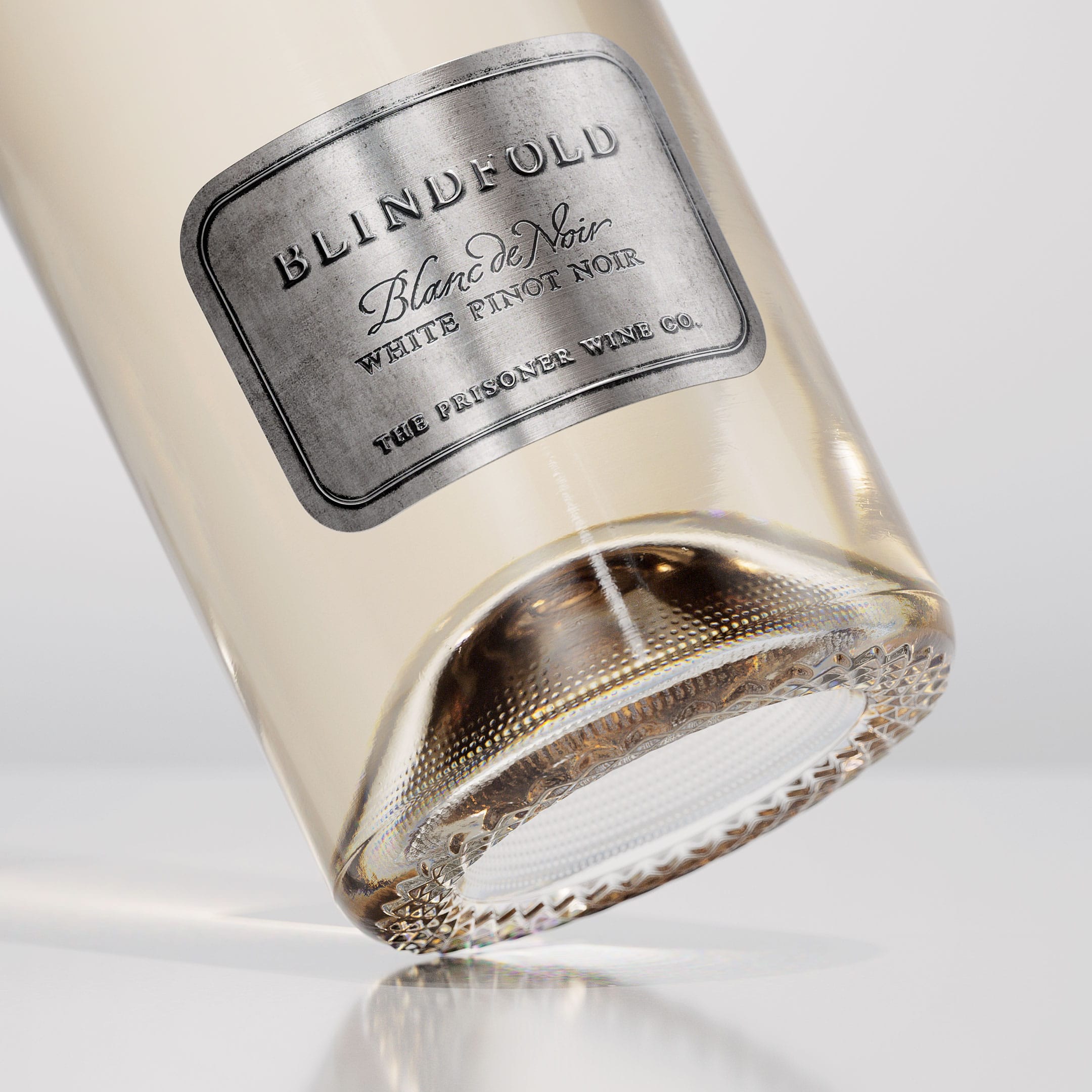 Blindfold_Content_Square_04